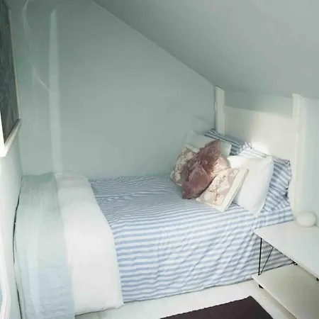 Cosy Seaside Baltimore * Ballylinchy