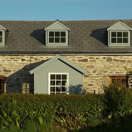 Cosy Seaside Baltimore Ballylinchy