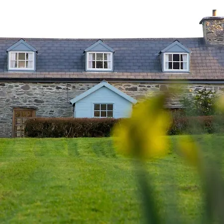 Cosy Seaside Baltimore Ballylinchy
